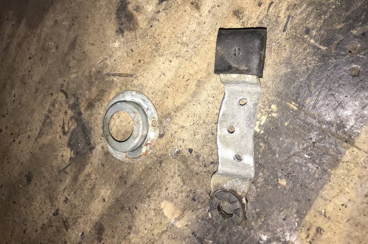 Motor end cap and mount foot